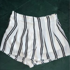 High Waisted Black Striped shorts